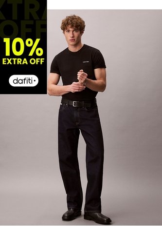 Camiseta Negra Con Micro Logo Calvin Klein Calvin Klein
