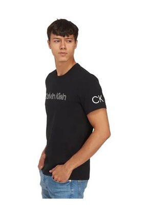 Camiseta Negra Con Logo Traveling Calvin Klein