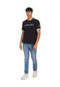 Camiseta Negra Con Logo Traveling Calvin Klein de Calvin Klein