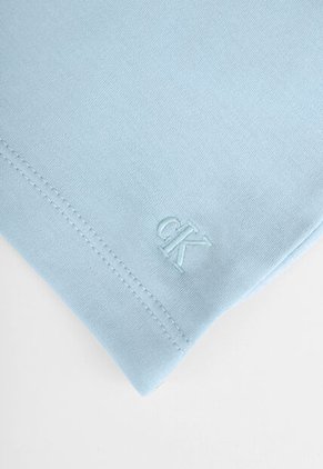 Camiseta Calvin Klein Celeste
