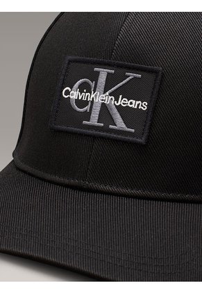 Gorra Negra De Sarga Con Cálida Felpa Calvin Klein
