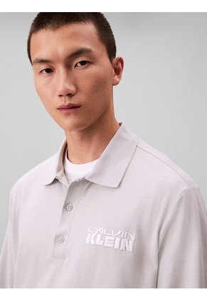 Polo Gris De Manga Larga Con Tejido Sacos / Saco Tejido Grueso Aterciopelado Calvin Klein