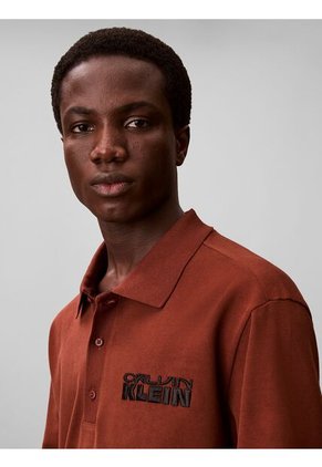 Polo Café De Manga Larga Con Tejido Sacos / Saco Tejido Grueso Aterciopelado Calvin Klein