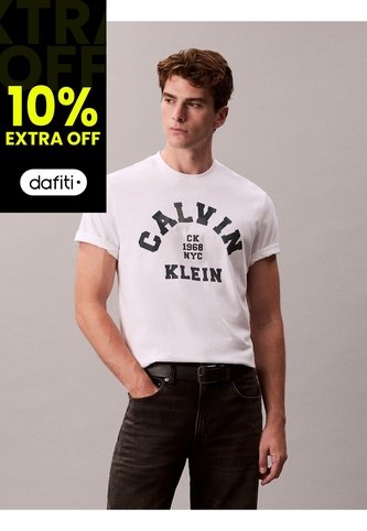 Camiseta Blanca Con Gráfico De Logo Calvin Klein Calvin Klein