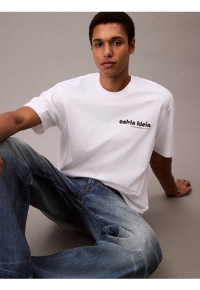 Camiseta Blanca Con Logotipo Bordado Calvin Klein