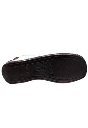 Romulo Sandalia En Cuero Ajuste Velcro