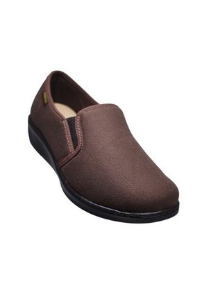 Zapato Romulo Mocasín Textil Tacón Corrido