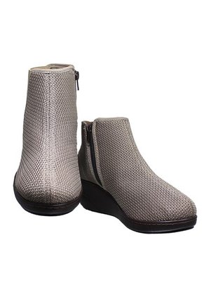 Romulo Botín Dama Textil Tacón Corrido