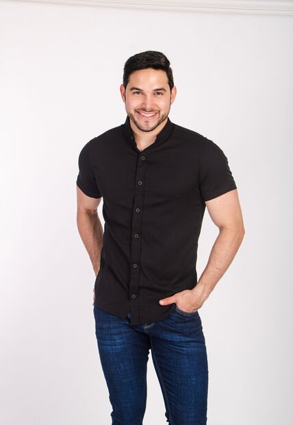 Camisa Chalis Negra Deusero