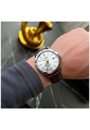 Reloj Casio Modelo MTP-V004L-7C Diseño Elegante