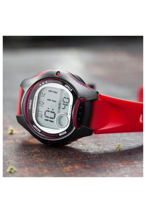 Reloj Casio Modelo LW-200-4A Diseño Deportivo