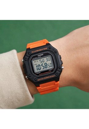 Reloj Casio W-218H-4B2 Diseño Deportivo