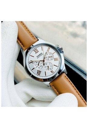 Reloj Casio Dama Modelo LTP-V300L-7A2 Diseño Elegante