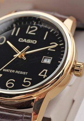 Reloj CASIO Marrón