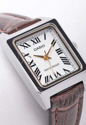 Reloj CASIO Marrón