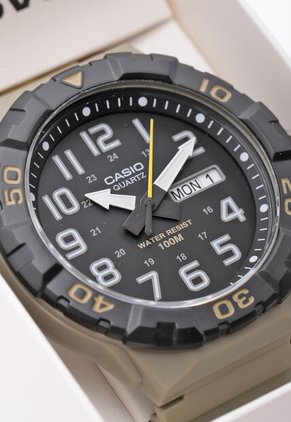 Reloj CASIO Verde