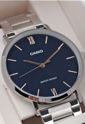 Reloj CASIO Plateado