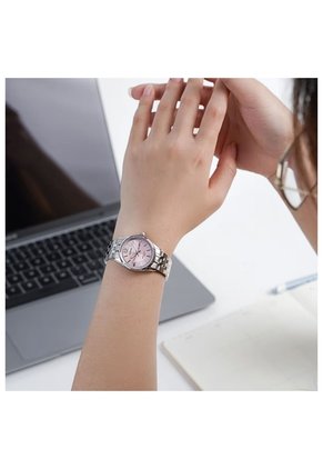Reloj Casio Modelo LTP-1335D-5A Diseño Elegante