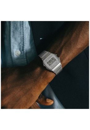 Reloj Casio Modelo A158WEM-7D Diseño Vintage