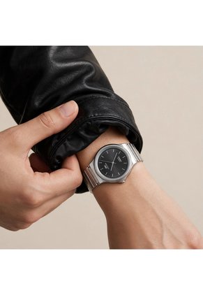 Reloj Casio Modelo MQ-24DA-1A Diseño Casual