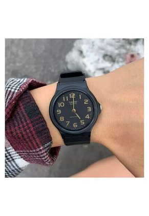 Reloj CASIO Modelo MQ-24-1B2 Negro Unisex