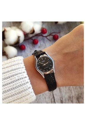 Reloj Casio Modelo LTP-1094E-1A Diseño Elegante