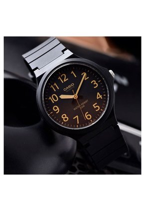 Reloj Casio Modelo MW-240-1B2 Diseño Elegante
