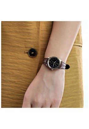 Reloj Casio Modelo LTP-V005GL-1B Diseño Elegante