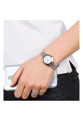 Reloj Casio Modelo LTP-1128A-7B Diseño Elegante