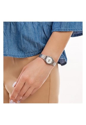 Reloj Casio Modelo LTP-V006D-7B2 Diseño Elegante