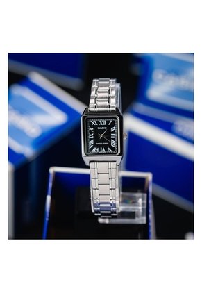 Reloj Casio Dama Modelo LTP-V007D-1B Diseño Elegante