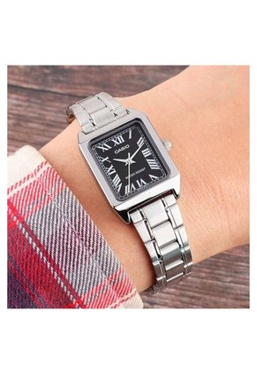 Reloj Casio Dama Modelo LTP-V007D-1B Diseño Elegante