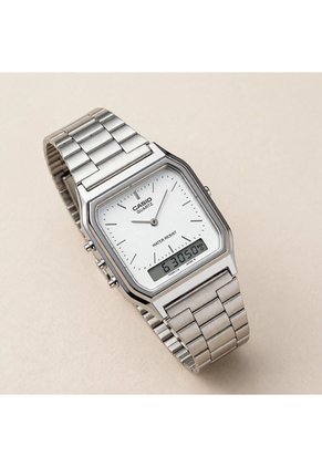 Reloj Casio AQ-230A-7B Diseño Vintage