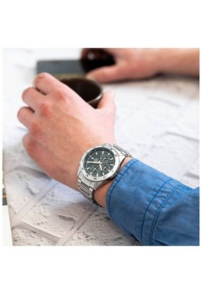 Reloj Casio Edifice EFR-526D-2A Diseño Deportivo