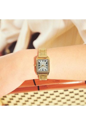 Reloj Casio LTP-V007G-9B Diseño Elegante