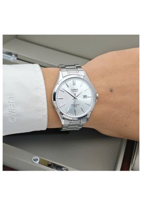 Reloj Casio MTS-115D-7AV Diseño Elegante