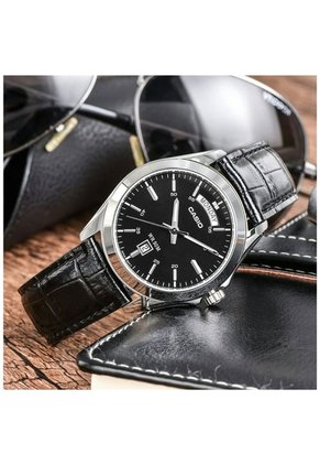 Reloj Casio Modelo MTP-1370L-1A Diseño Elegante