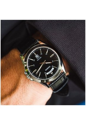 Reloj Casio Modelo MTP-1370L-1A Diseño Elegante