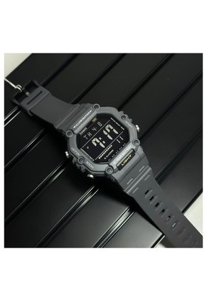 Reloj Casio Modelo AE-1600H-8B Diseño Deportivo