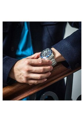 Reloj Casio Modelo EFV620D-1A2VUDF Plateado Unisex