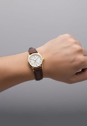 Reloj CASIO Marrón