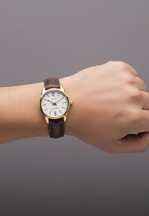Reloj CASIO Marrón