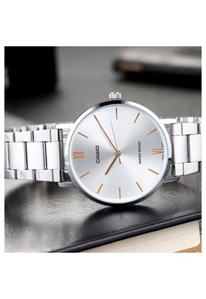 Reloj Para Unisex Casio Ltpvt01D-7Budf Plateado