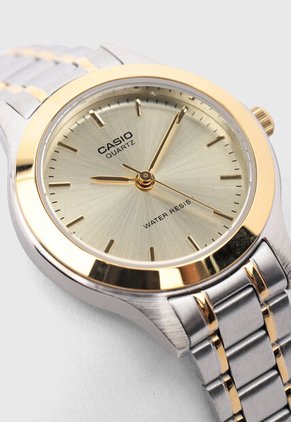 Reloj CASIO Plateado