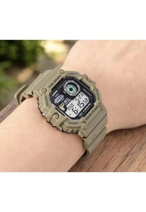 Reloj Casio Modelo WS-1700H-5AVDF Beige Hombre