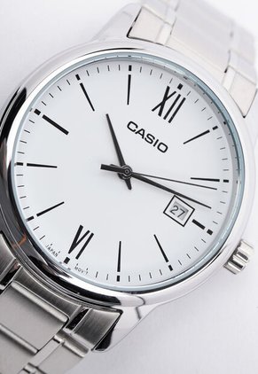 Reloj CASIO Plateado