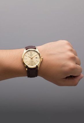 Reloj CASIO Marrón