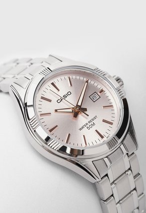 Reloj CASIO Plateado