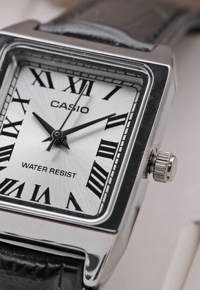 Reloj CASIO Negro