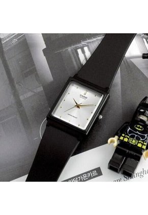 Reloj Casio Modelo MQ-38-7ADF Negro Unisex